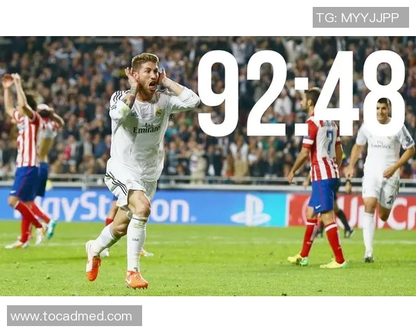 足球明星风采尽显的瞬间与魅力时刻回顾